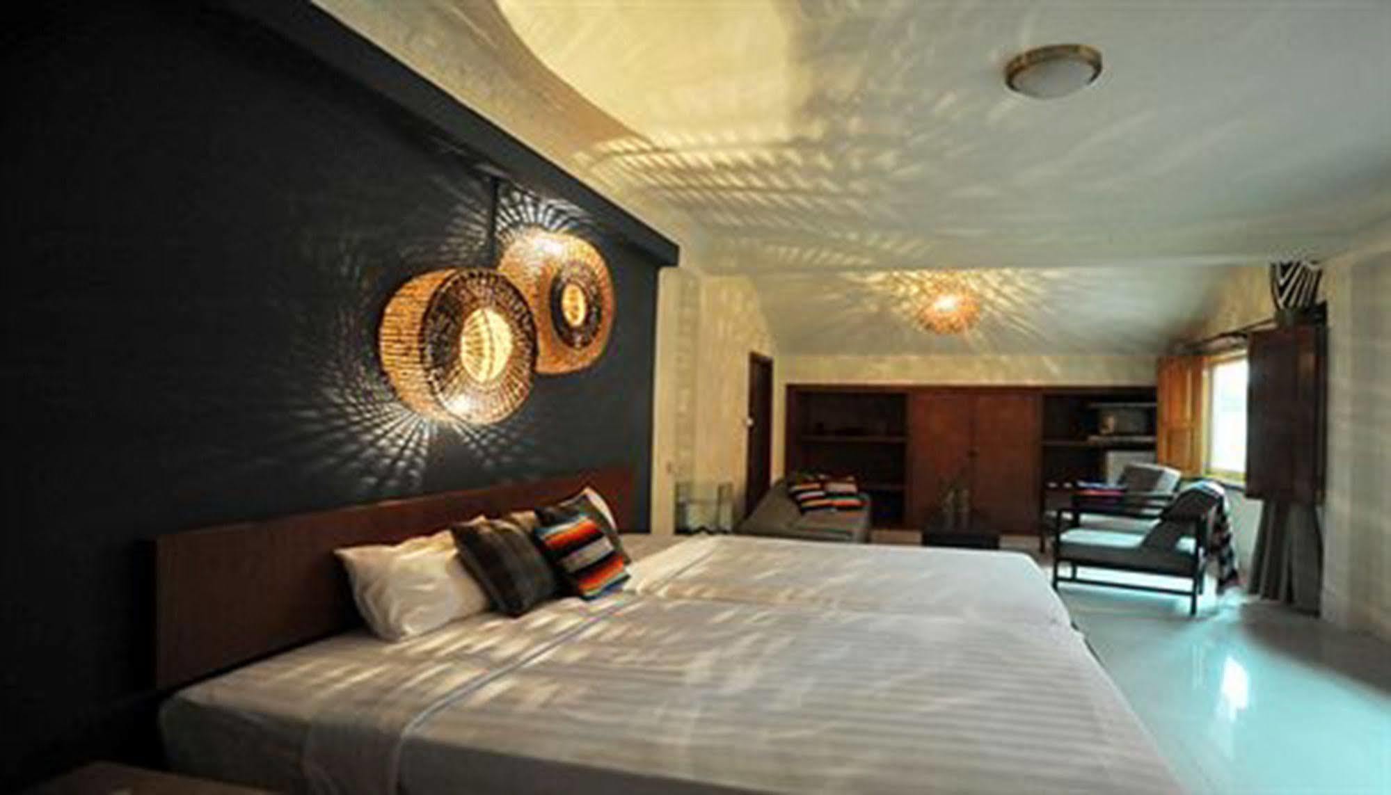Viva Hotel Siem Reap Exteriör bild