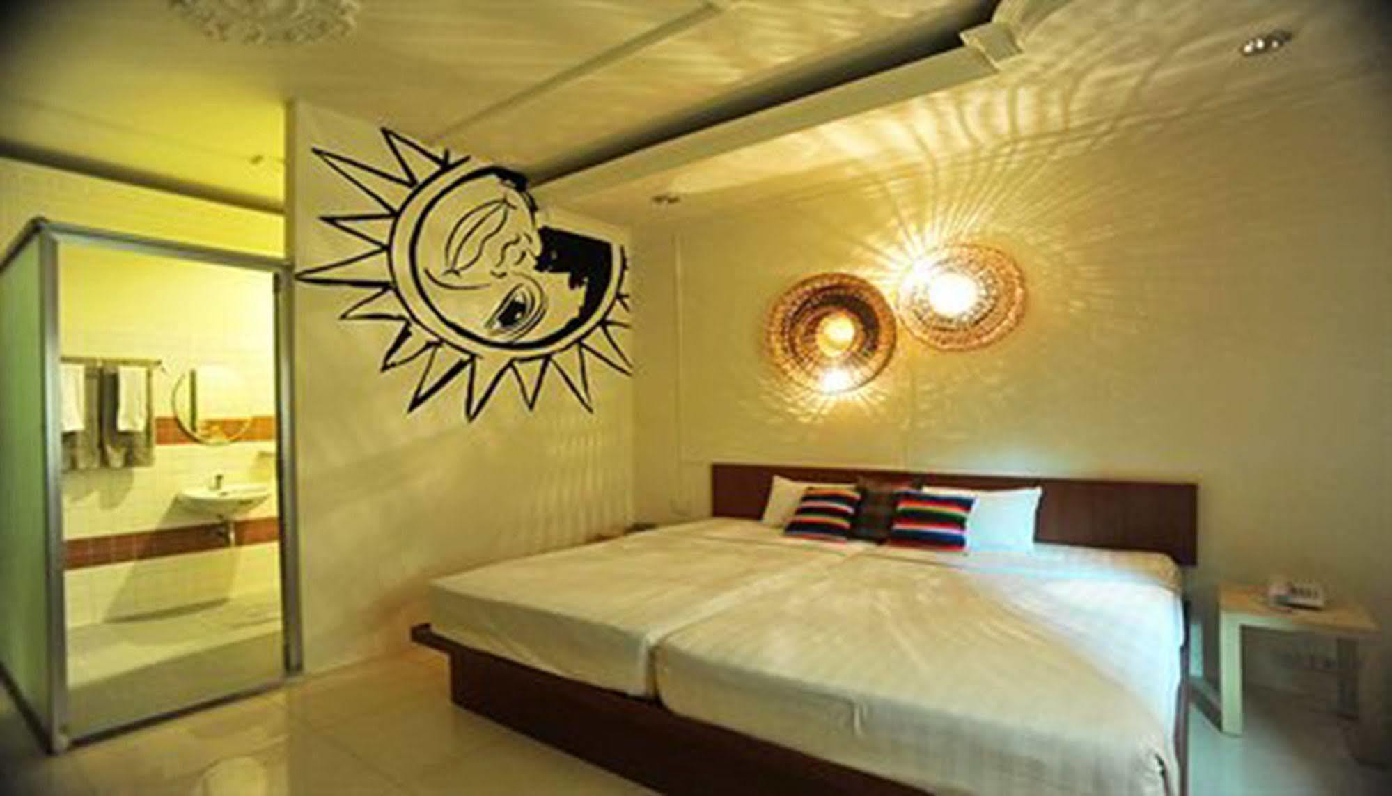 Viva Hotel Siem Reap Exteriör bild